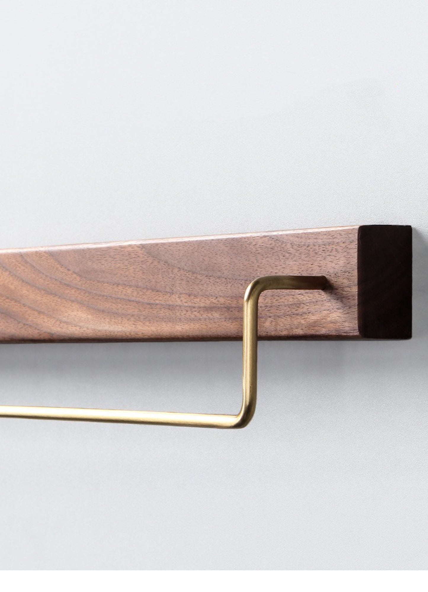 Smile Towel Holder Walnut/Beech Brass